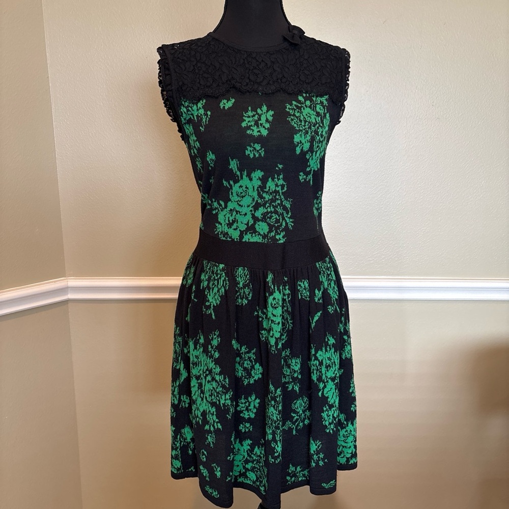 RED Valentino Wool Silk Cashmere Lace Floral Sleeveless Knee Length Dress Sz L